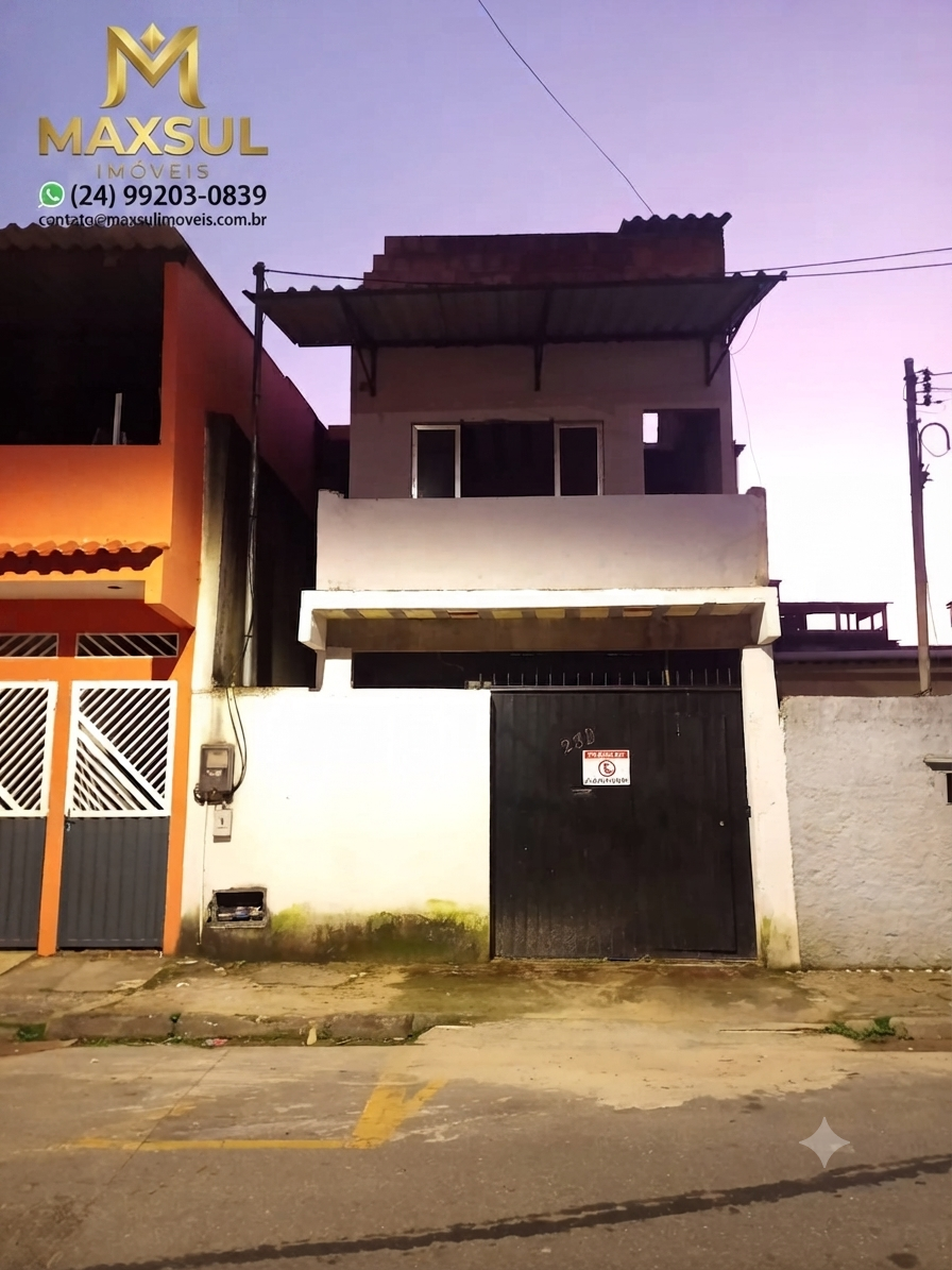 🚨 OPORTUNIDADE EM ANGRA DOS REIS! 🚨  🏡 Sobrado Geminado no Frade por apenas R$ 190.000!