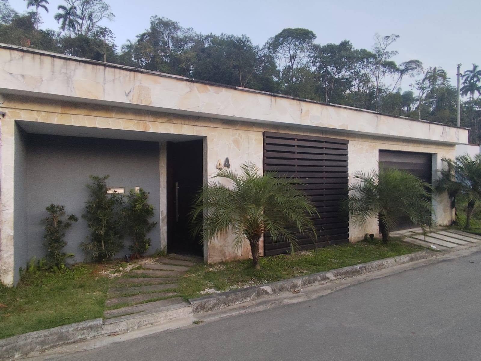 🏡🔥 CASA INDEPENDENTE À VENDA NO PONTAL – ANGRA DOS REIS/RJ | PORTEIRA FECHADA! 💰 R$ 900.000,00 – TOTALMENTE MOBILIADA! (24) 99203-0839